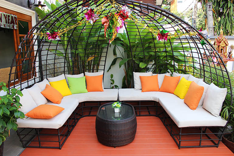 Practical Tips To Use Your Patio Furniture Covers - Oasis Patio Furniture Cover